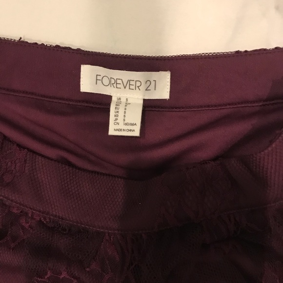 FOREVER 21 Lace Skirt Size S - Picture 2 of 2